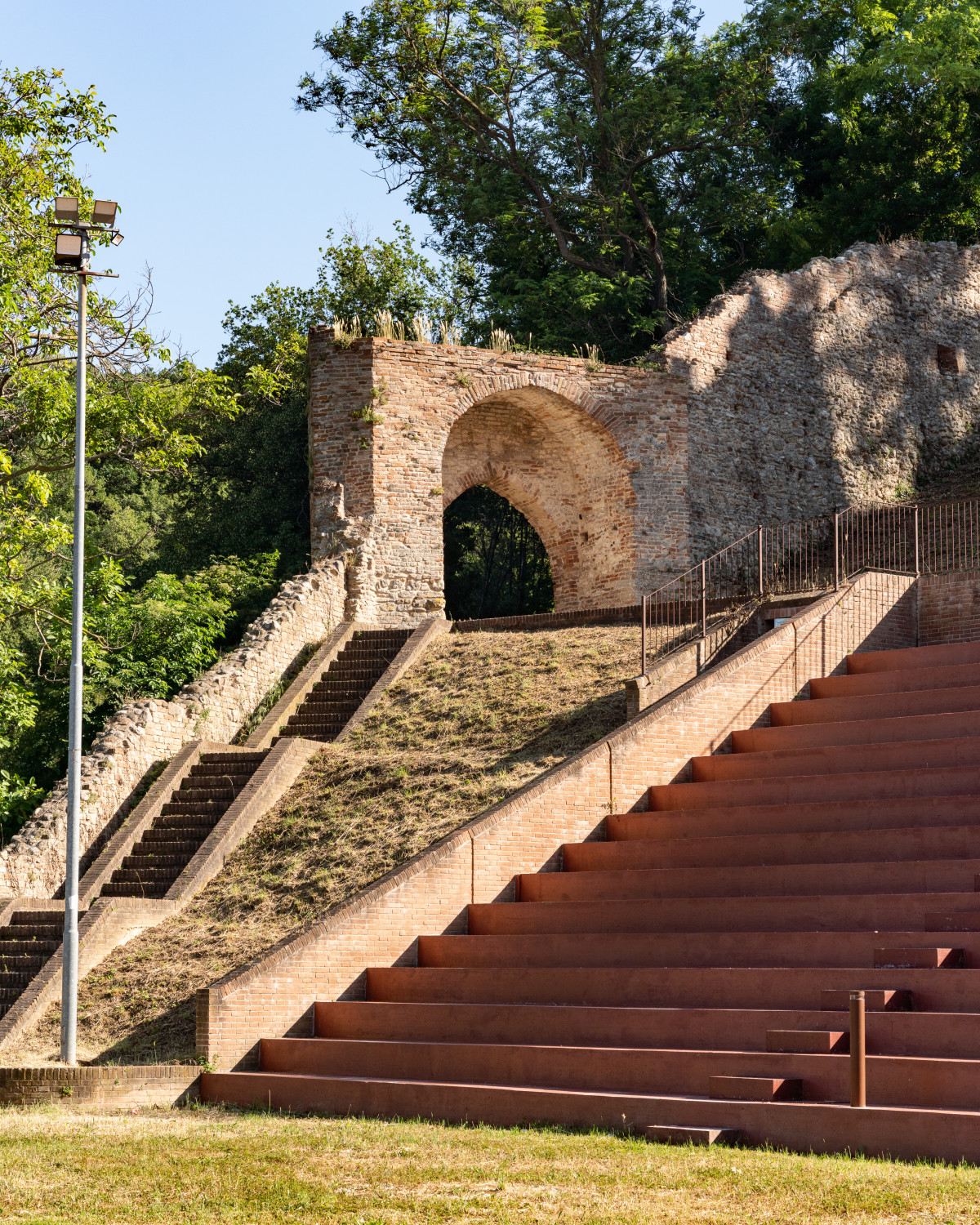 Corte Medievale - Teatro delle Fonti